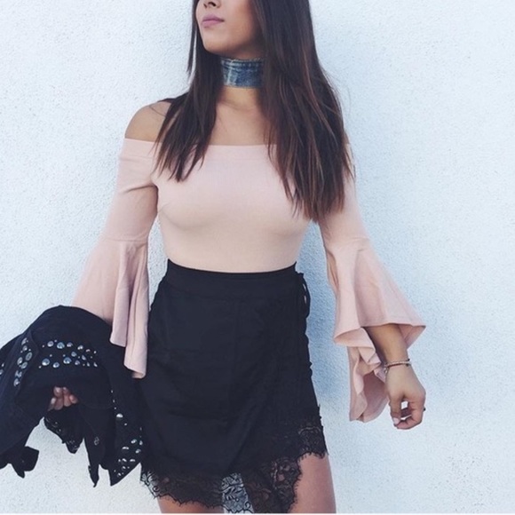 LF black silk wrap lace skirt - Picture 3 of 4